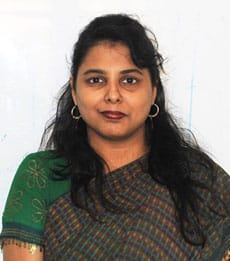 Mrs. Nisha Bidawatka #Lecturer #B.A.M.M.C.Mass Media